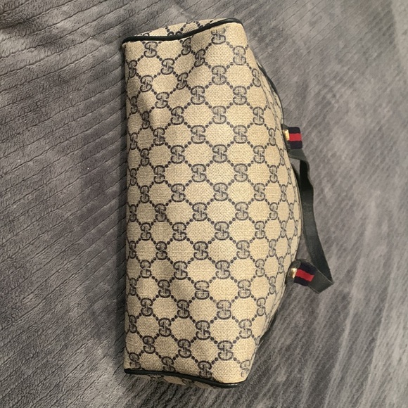 GUCCI Vintage GG Monogram Bag - Picture 13 of 17